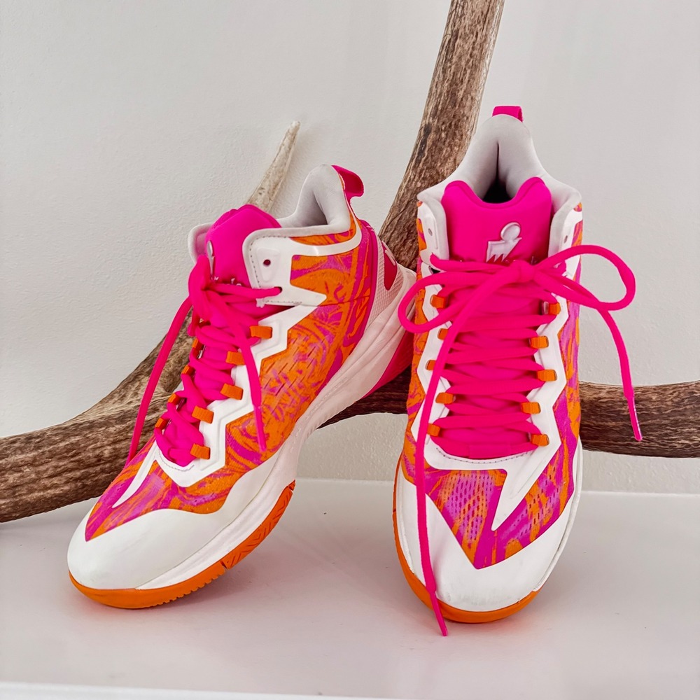 Moolah Kicks NeoVolt Pro V2 Women's Basketball Shoes - Orange/Pink - Size 6.5